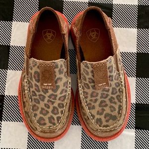 Ariat Cheetah Cruiser size 9